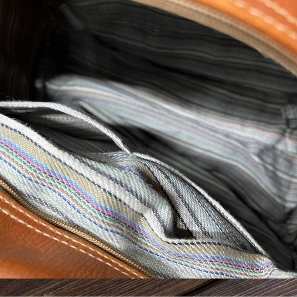 Fabulous Duffel Unisex genuine Cowhide Leather XL travel weekender patched - Picture 13 of 14